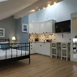 W Willi Zosia Apartment *